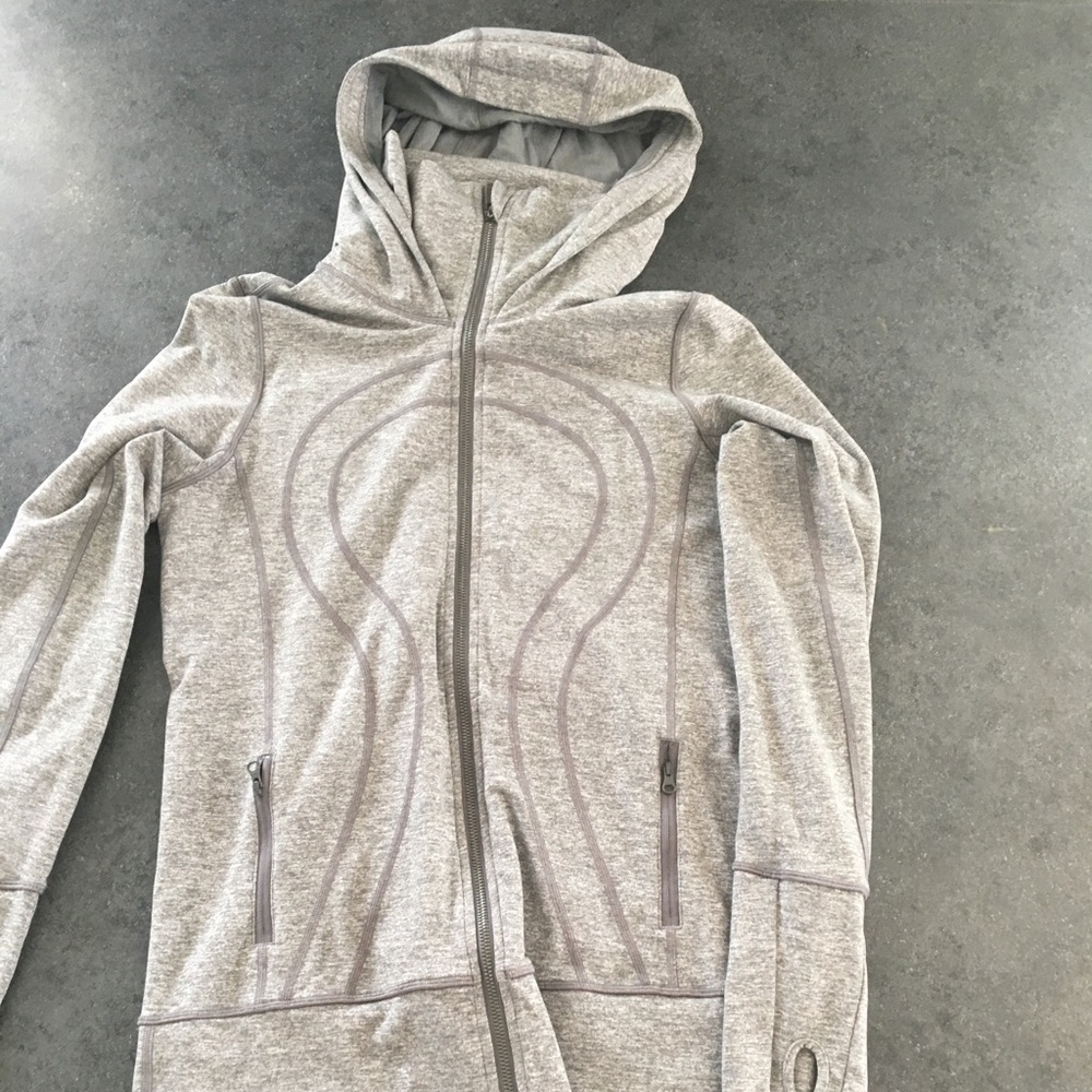 Light gray lululemon jacket